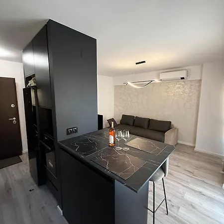 Ultra High-end In Belvedere - Medicover - Pipera Апартаменти *